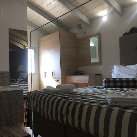 Porto Enetiko Suites Ретимно Екстериор снимка