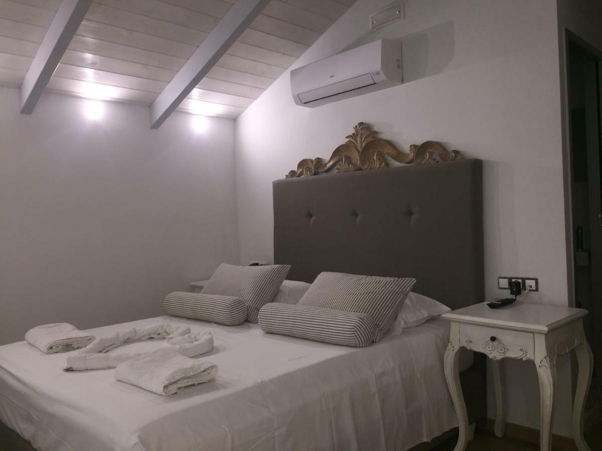 Porto Enetiko Suites Ретимно Екстериор снимка